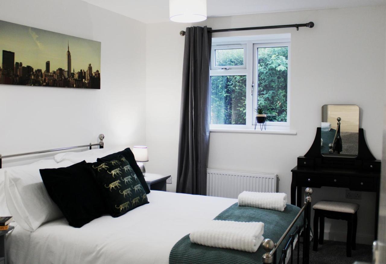 - Private Flat With Garden & Parking 07 Apartment Didcot